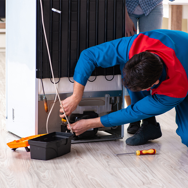 how long does it usually take to repair a refrigerator in Lakeland North